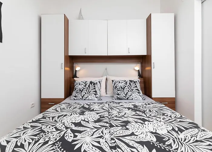 Apartament Franc By El-pi Tours *